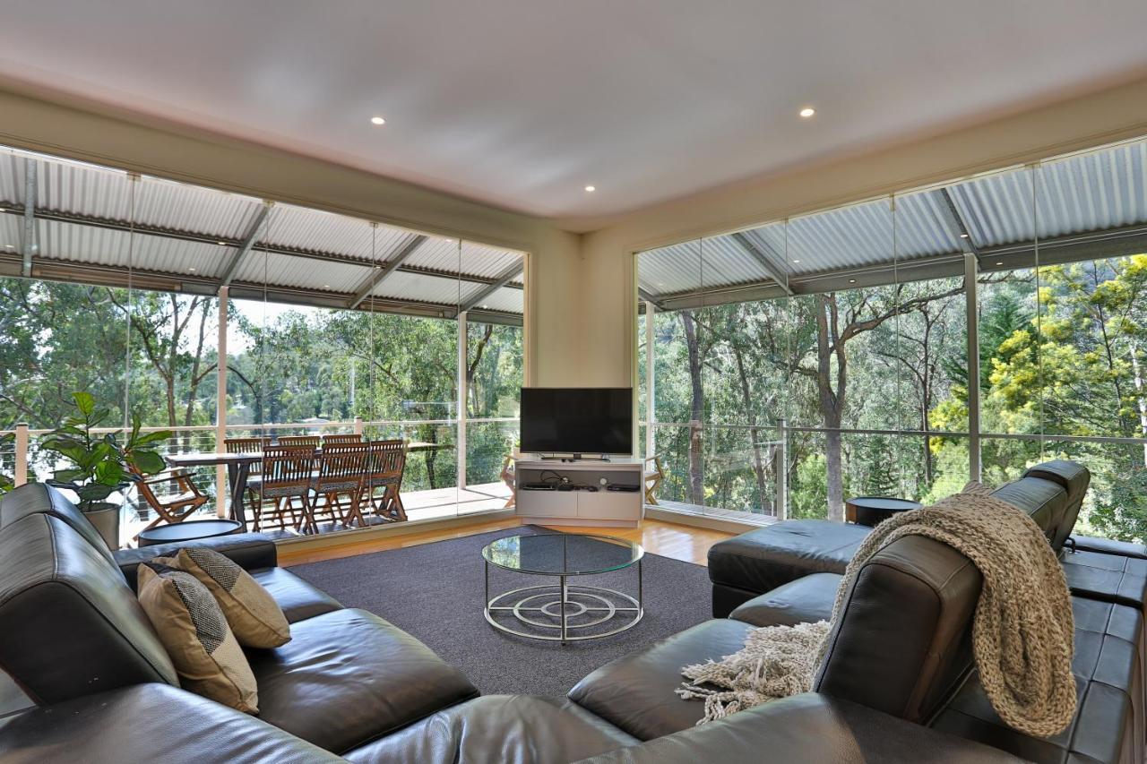 Devinegetaway Villa Eildon Buitenkant foto